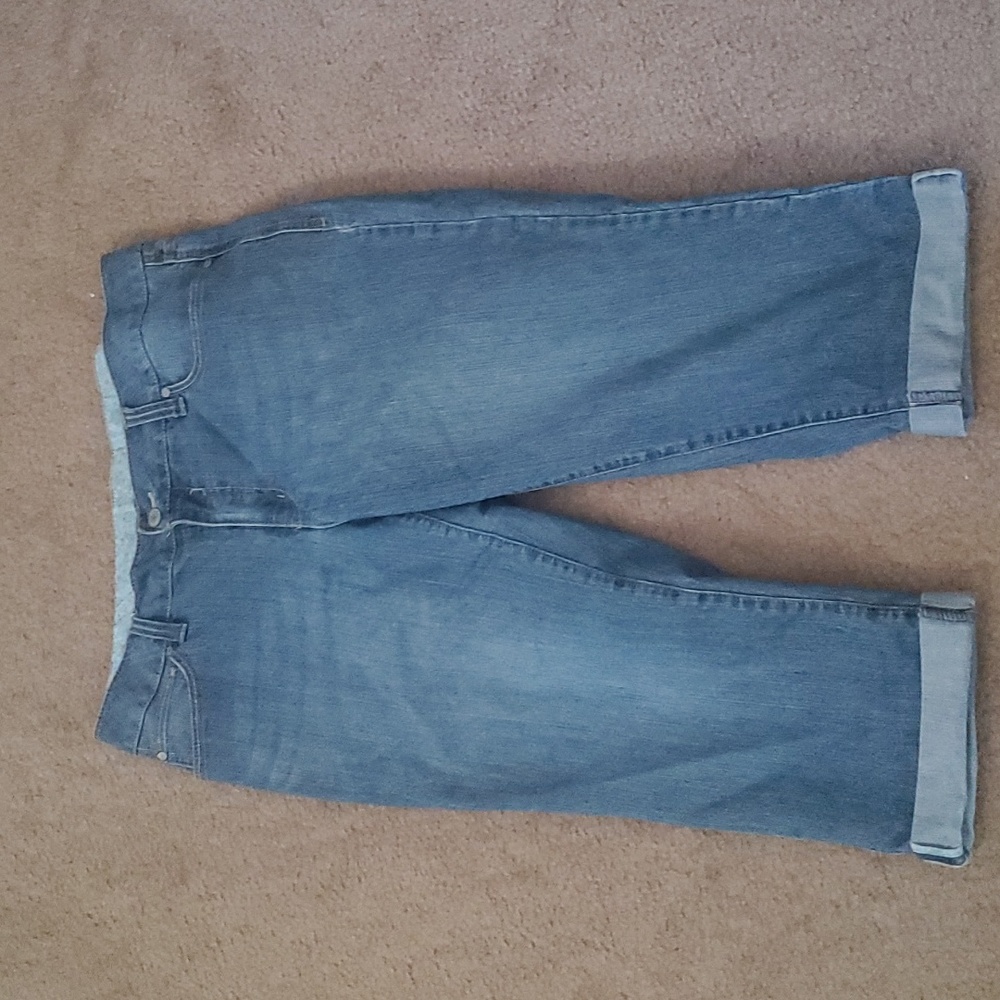 Denim capris